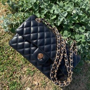 Black Shoulder Bag